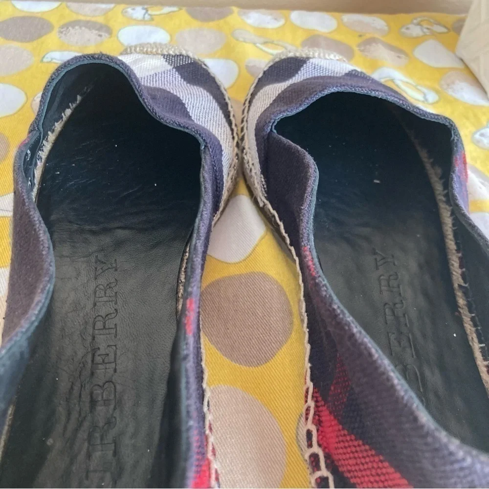 Burberry Hodgeson Nova espadrille slip ons size 39